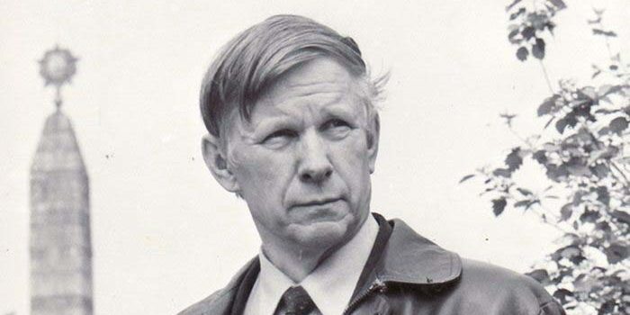 Василь Быков в Минске