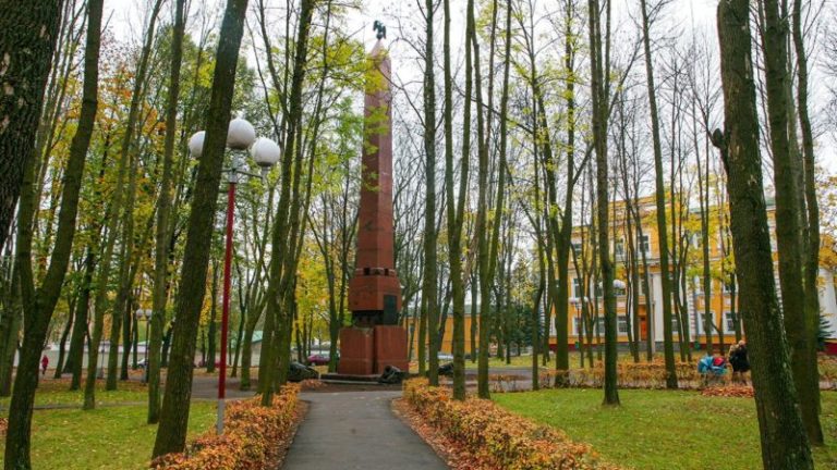 Памятник героям войны 1812 года