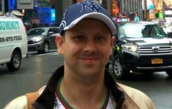 александр михайлов