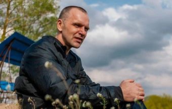 олег романчик