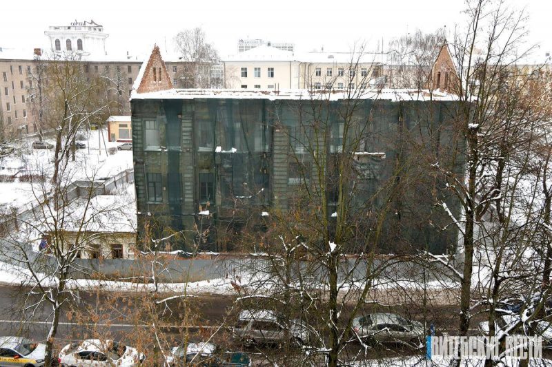 заброшенное здание